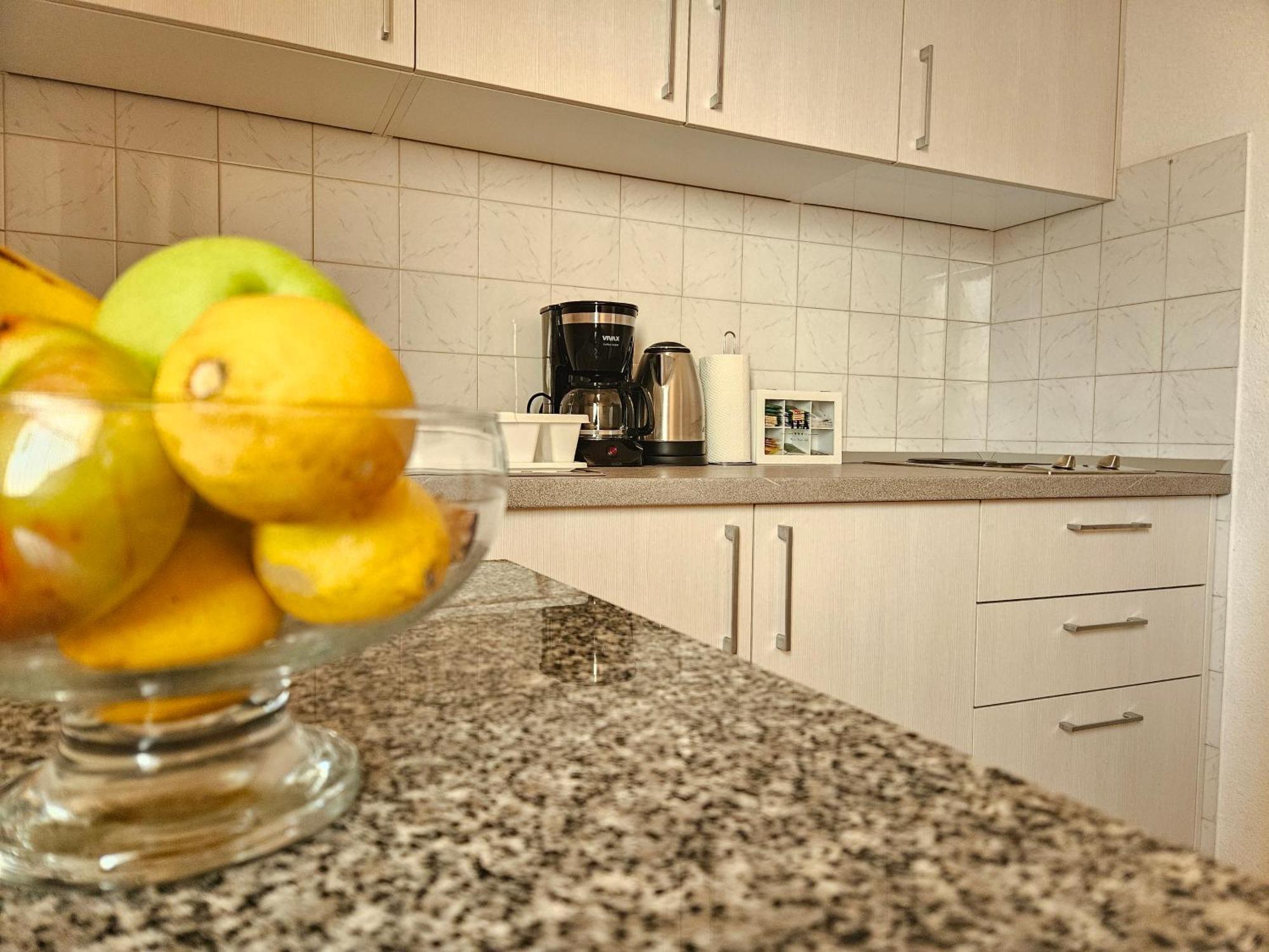 Apartments Brkulj Makarska Luaran gambar