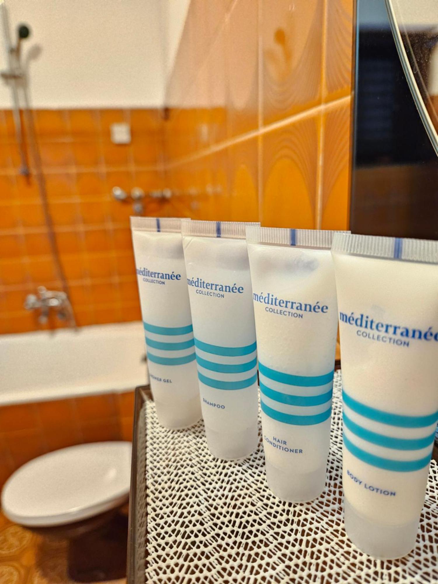 Apartments Brkulj Makarska Luaran gambar